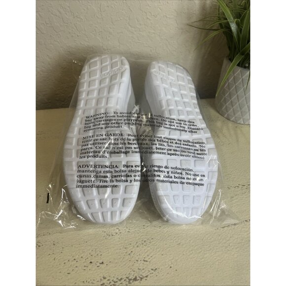 Adidas Cloud Foam Sneaker sz 8.5 Men’s Active Trendy Kicks White main image 9
